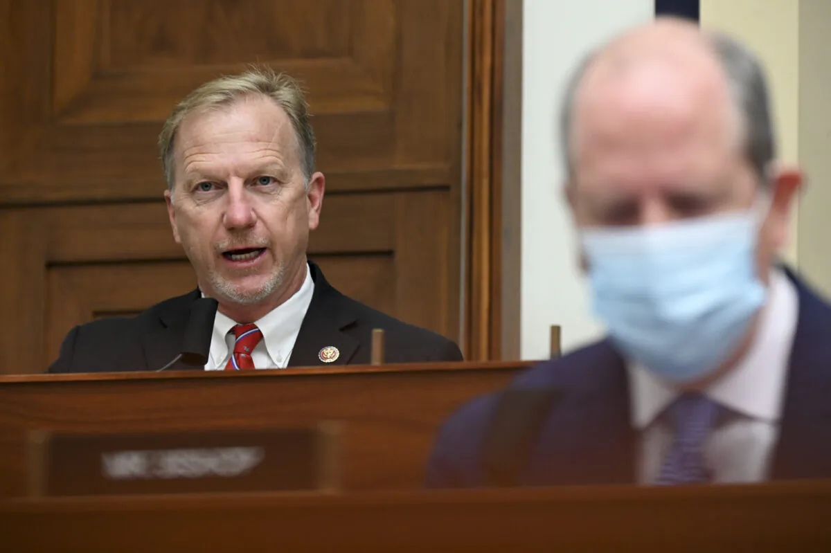Rep. Kevin Hern (R-Okla.) speaks during a House Small Business Committee hearing in Washington, D.C., on July 17, 2020. (Erin Scott/Pool/Getty Images)