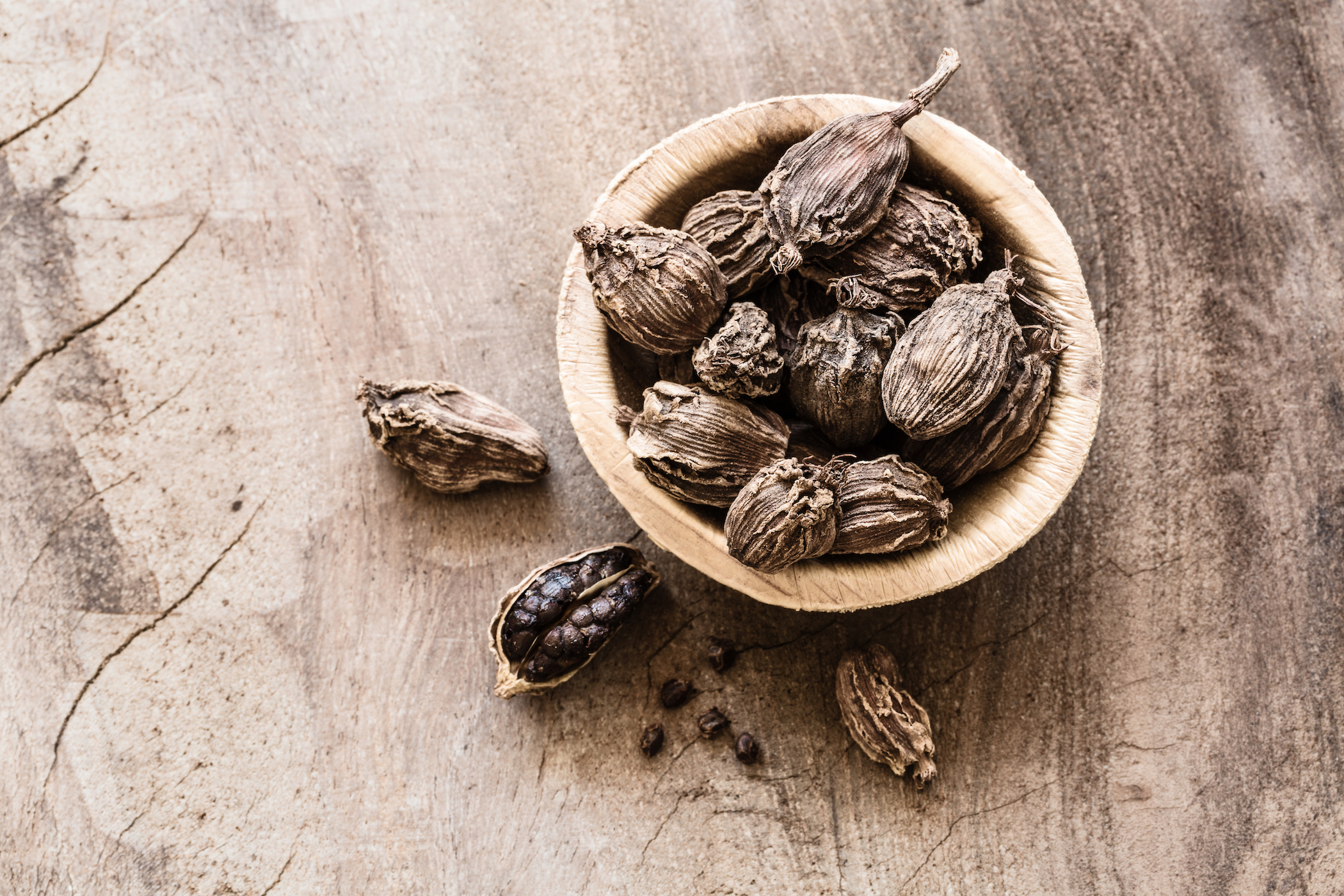 Can Black Cardamom Prevent Lung Cancer? - Vimarsana News
