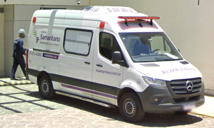 An ambulance outside Hospital Samaritano Botafogo in Rio de Janeiro, Brazil, in November 2021. (Google Maps/Screenshot via The Epoch Times)