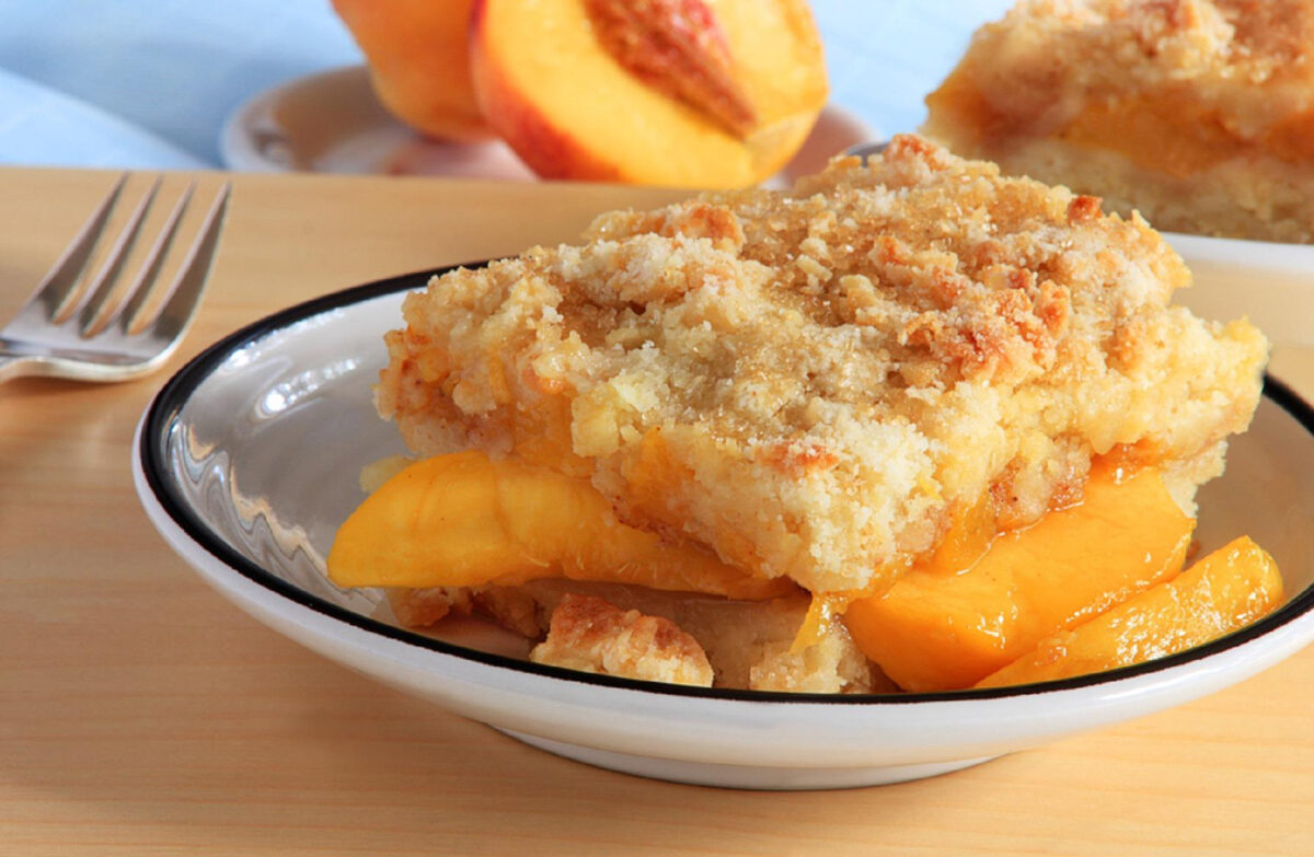 Peach Cobbler. (Margoe Edwards/Shutterstock)