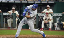 Muncy, Betts Homer, Dodgers Beat KC for 12Th Straight Win