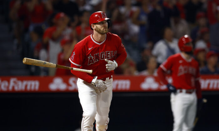 Taylor Ward #3 of the Los Angeles Angels hits a walk-off home run against the Minnesota Twins in the eleventh inning at Angel Stadium of Anaheim in Anaheim, on August 13, 2022. (Ronald Martinez/Getty Images)