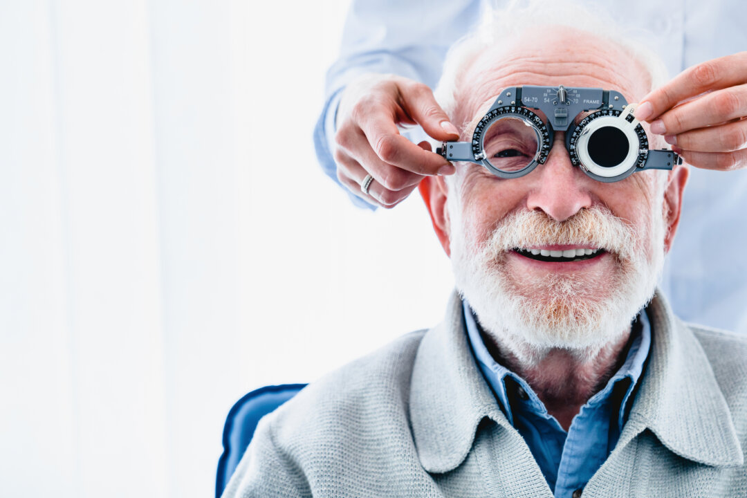 This study helps to highlight the need for further research on eye health and its link to dementia. (Inside Creative House/Shutterstock)