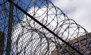 Illinois Lawmakers Push Legislation Allowing Prisoners to Vote