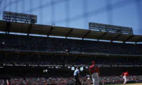 Davidson Earns First Angels Win, Beats Slumping Twins 4–2