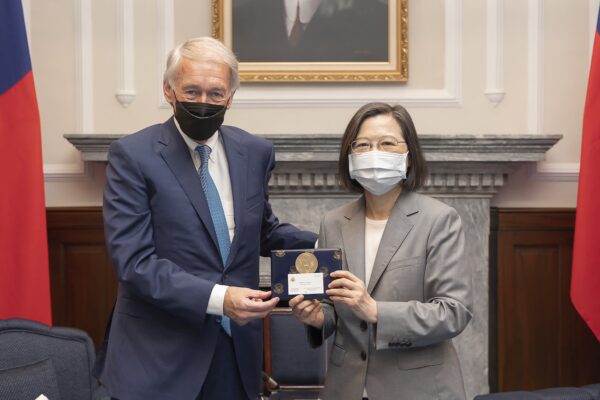 Epoch Times Photo