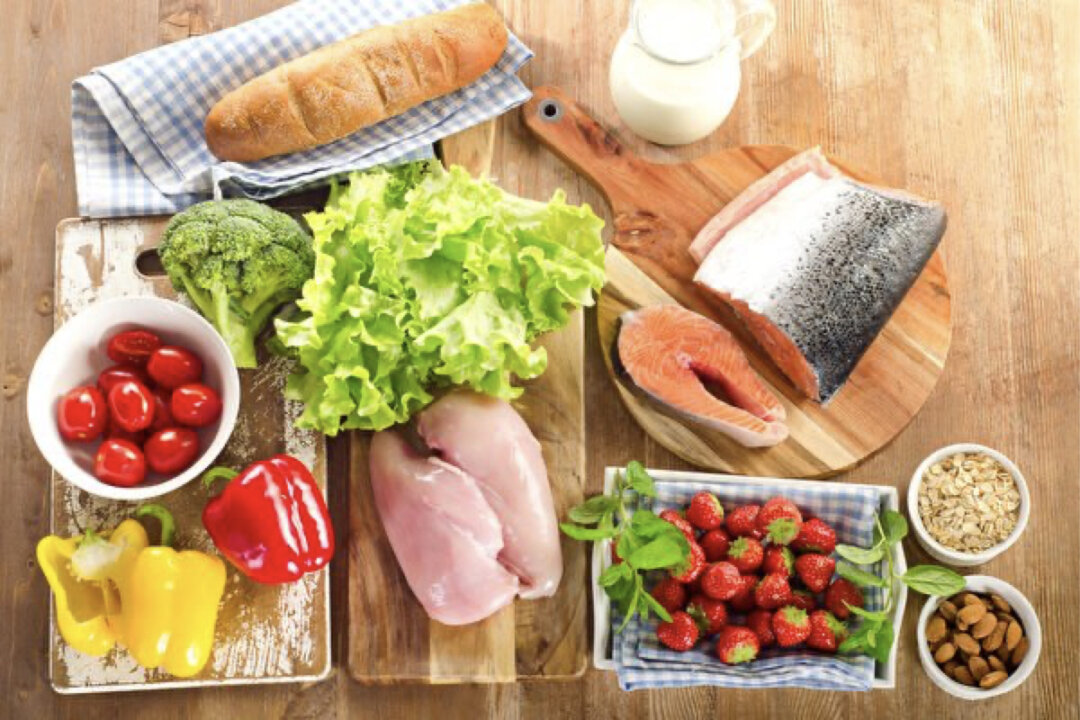 A report by a Yale University research team published in Cell, a top international biology journal, pointes out that "appropriate starvation" can slow down the rate of body decay. (Fotolia)