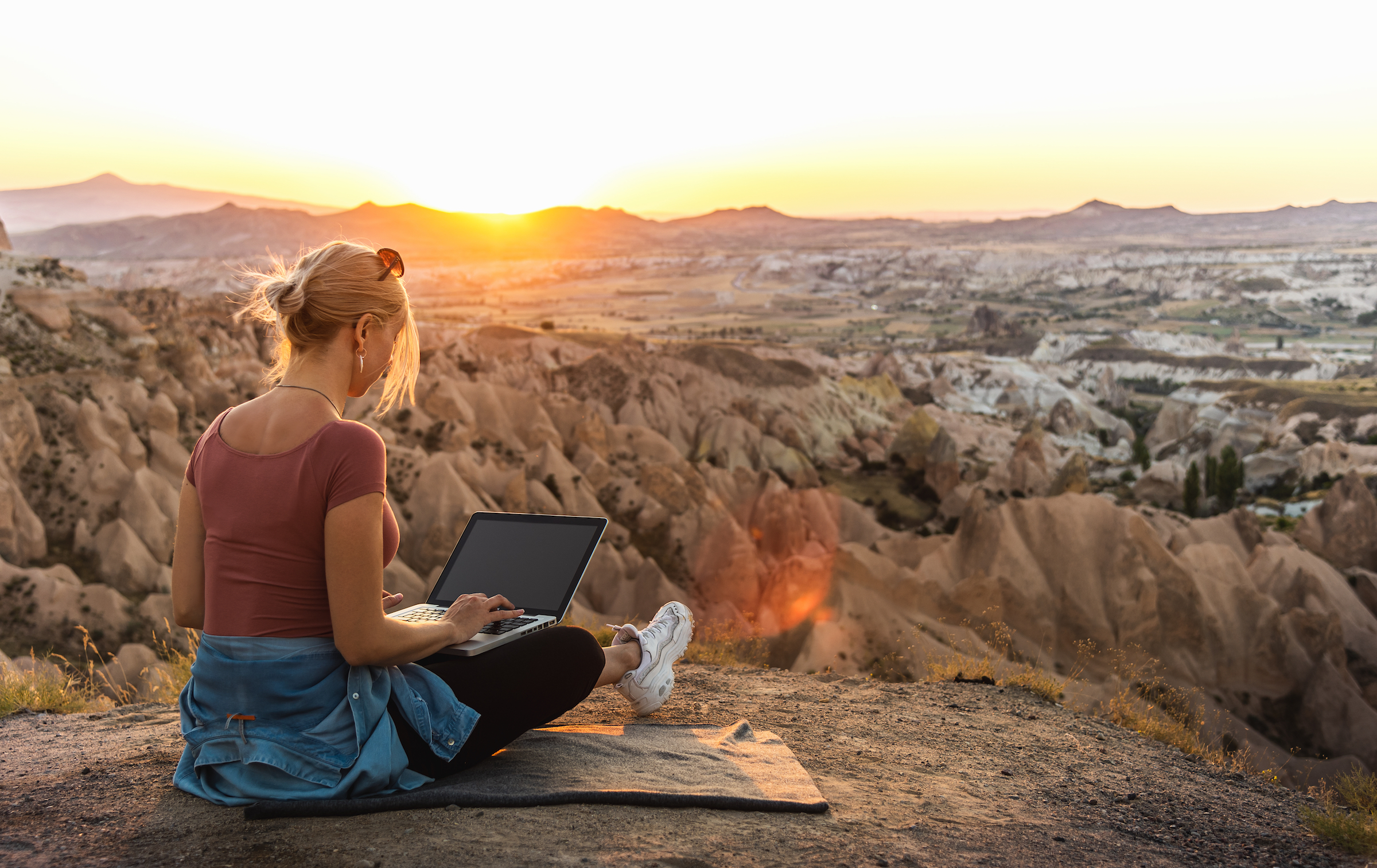 The 5G War — Technology Versus Humanity - Vimarsana News