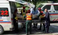 20 Killed in Pakistan When Speeding Bus Hits Oil Tanker