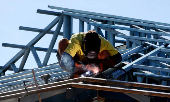 Greens Flex Power to Reach Deal With Labor on Housing Affordability Bill