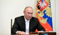 Putin: US Trying to Drag out Situation in Ukraine