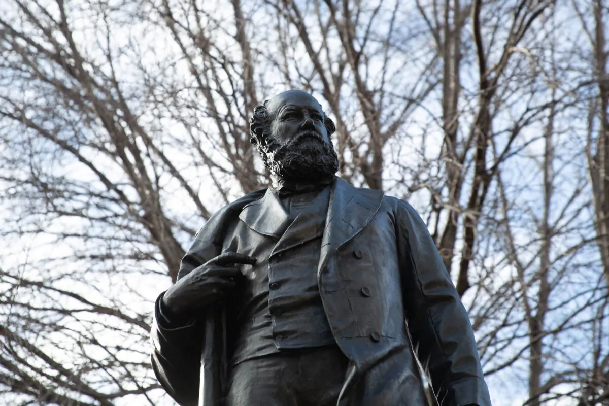 A statue of former Tasmanian premier William Crowther is seen at Franklin Square in Hobart, Australia on Aug. 5, 2022. (AAP Image/Anthony Corke)