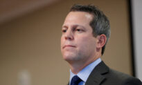 Suspended Florida Prosecutor Sues Gov. DeSantis, Alleging ‘Illegal Abuse of Power’