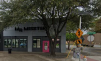Texas Decides to Investigate Bar for Hosting Drag Show for Children