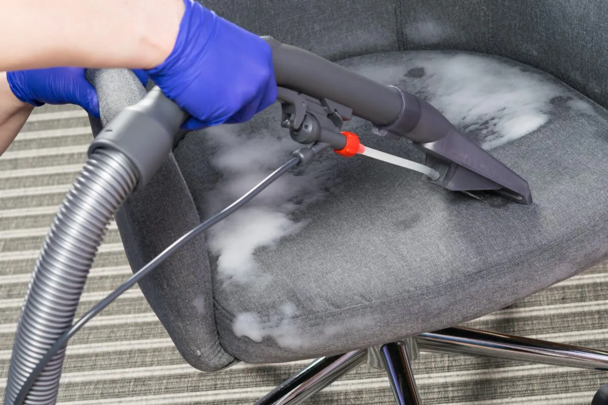 The cost to make this cleaner at home is about 75 cents. (Aleksey Kurguzov/Shutterstock)