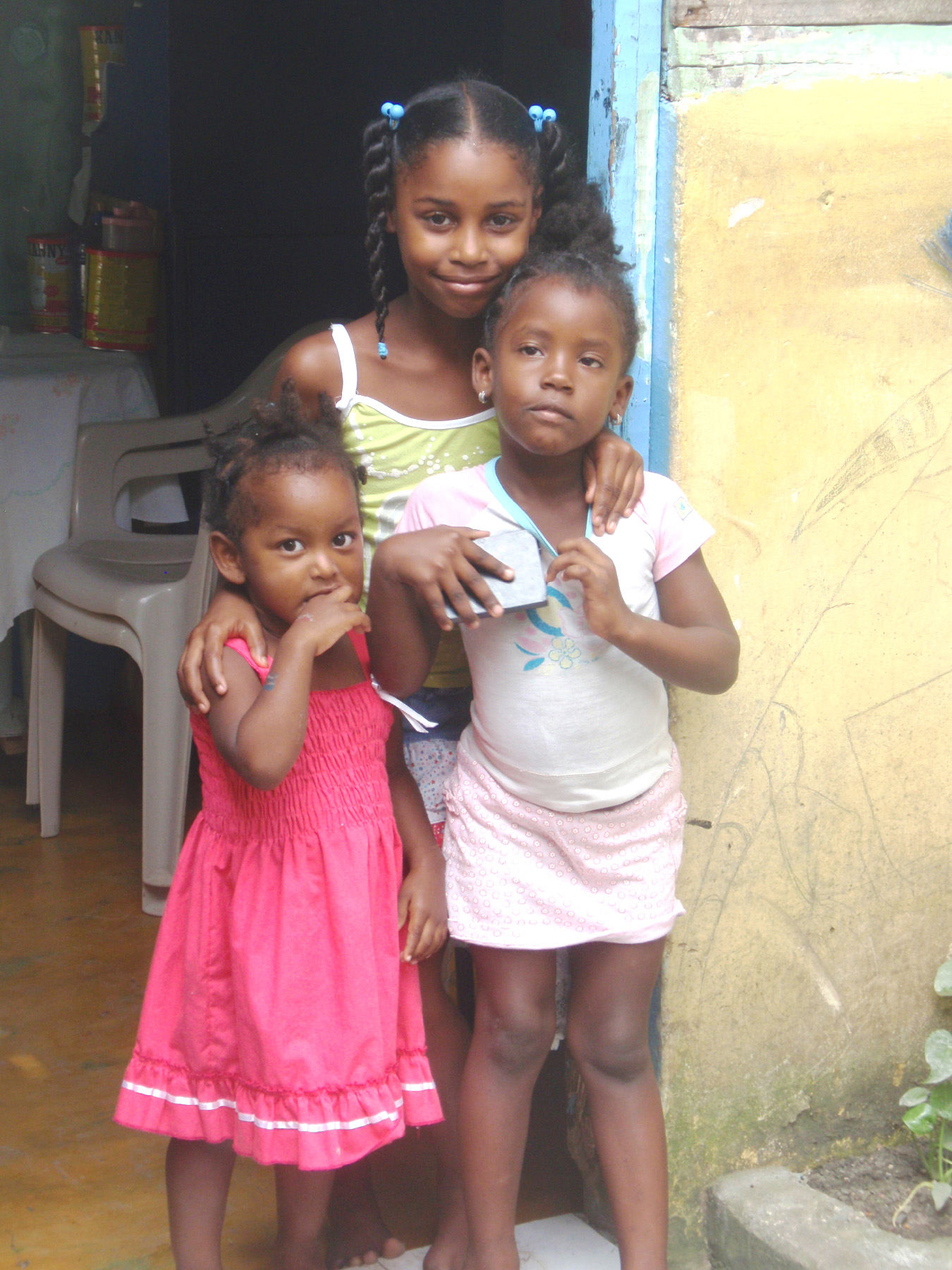 Children in a Dominican Republic village