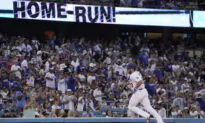 Dodgers Defeat Twins 8–5 to Extend Winning Streak to 10