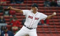 Former Boston Red Sox Star Bill Lee, 75, Collapses at Exhibition Game