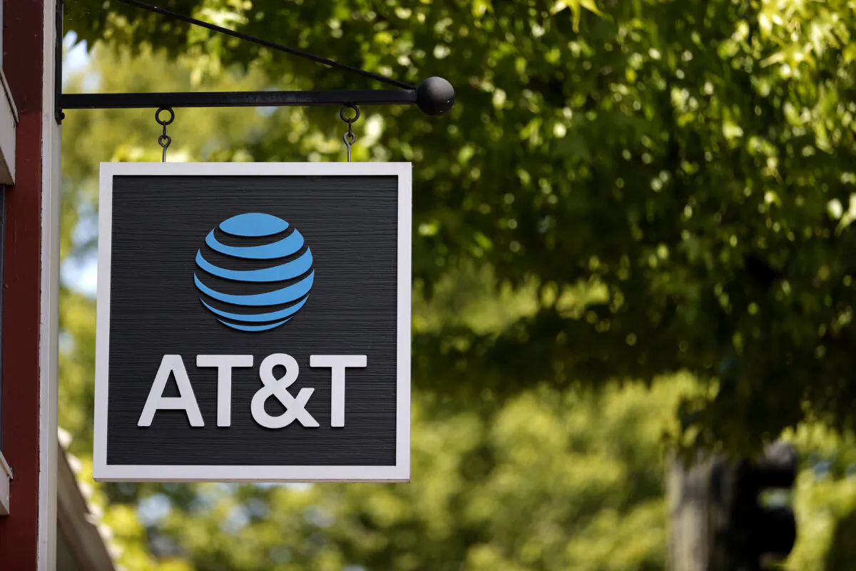 A sign in front of an AT&T retail store in San Rafael, Calif., on May 17, 2021. (Justin Sullivan/Getty Images)