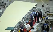 Factory Slump Drags UK Economic Growth to 18-month Low