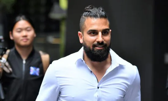 Rebel News Journalist Avi Yemini Barred Entry to New Zealand to Report on Thousand Strong Anti-Government Protest