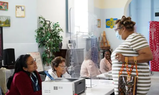 Senate Committee Finds Nation Losing Election Workers