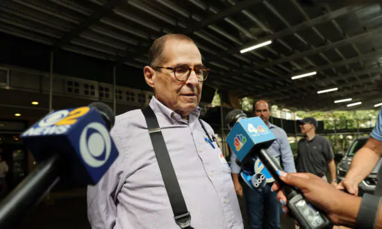 Nadler Ousts Maloney; DeSantis to Face Democrat Challenger Charlie Crist in General Election | NTD Good Morning
