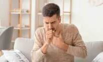 6 Healthy Stretches to Help Prevent Dry Throat and Skin