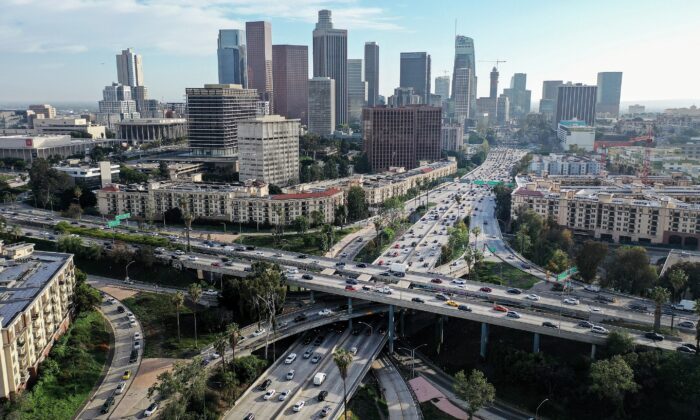 An aerial view of vehicles driving near downtown in Los Angeles on April 4, 2022. (Mario Tama/Getty Images)