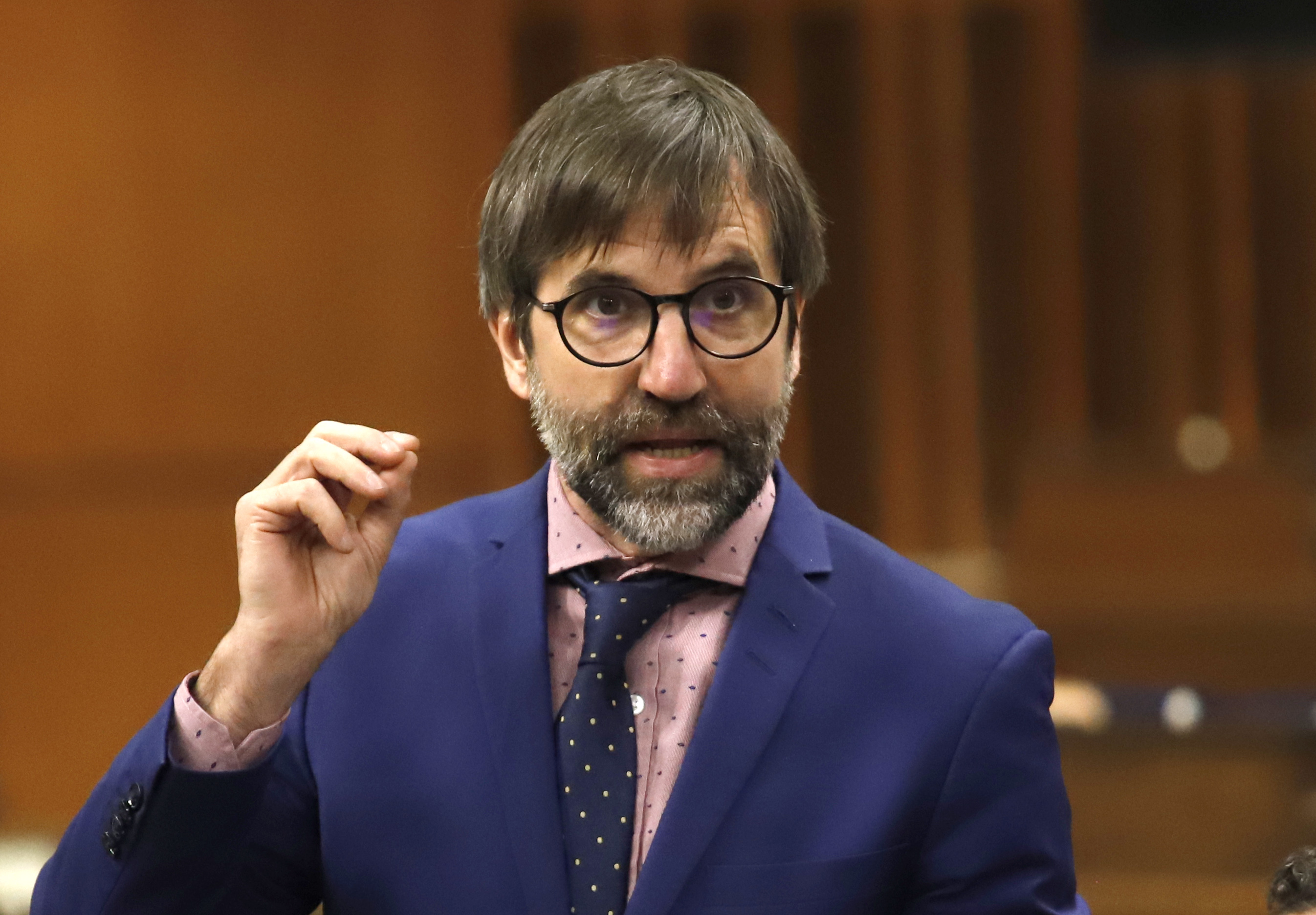 Ottawa Rejects Atlantic Canada's Request for Extension to Submit Climate Plan - Vimarsana News