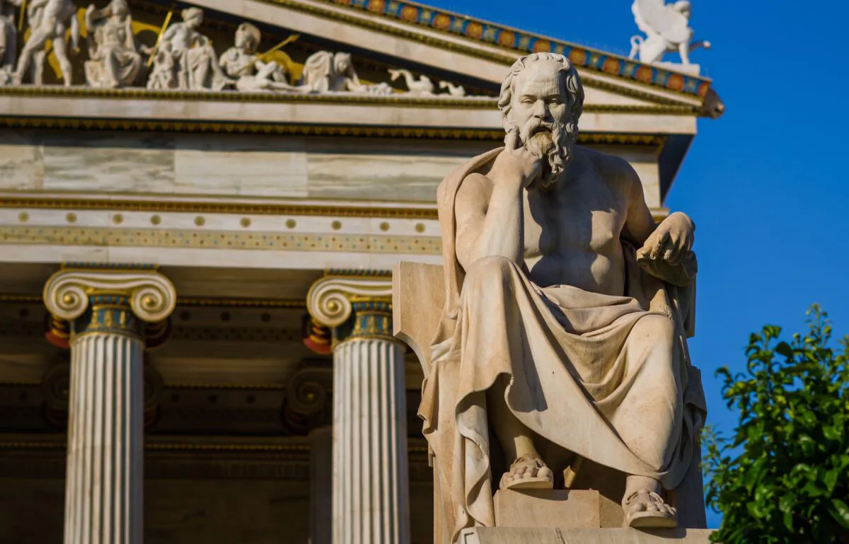 A statue of Greek philosopher Socrates. (Richard Panasevich/Shutterstock)