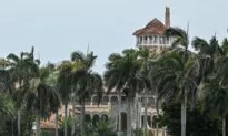Redacted Affidavit Used in Trump Raid Released; Facebook Censored Hunter Biden Laptop Story: Zuckerberg | NTD Evening News