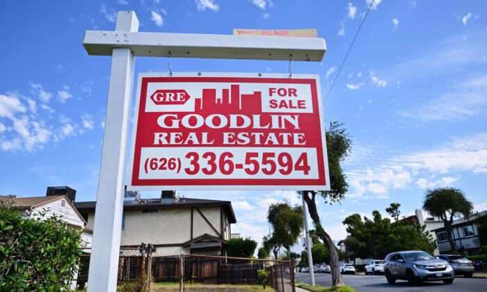 A for sale sign is posted in front of a property in Monterey Park, Calif. on Aug. 16, 2022. (Frederic J. Brown/AFP via Getty Images)