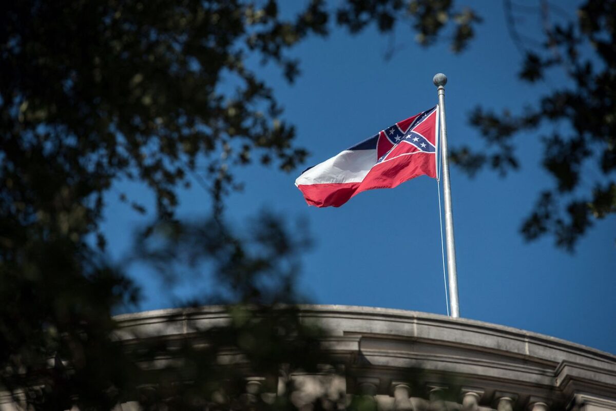 NextImg:Mississippi Senate Approves Bill to Ban Gender Alteration Procedures on Minors
