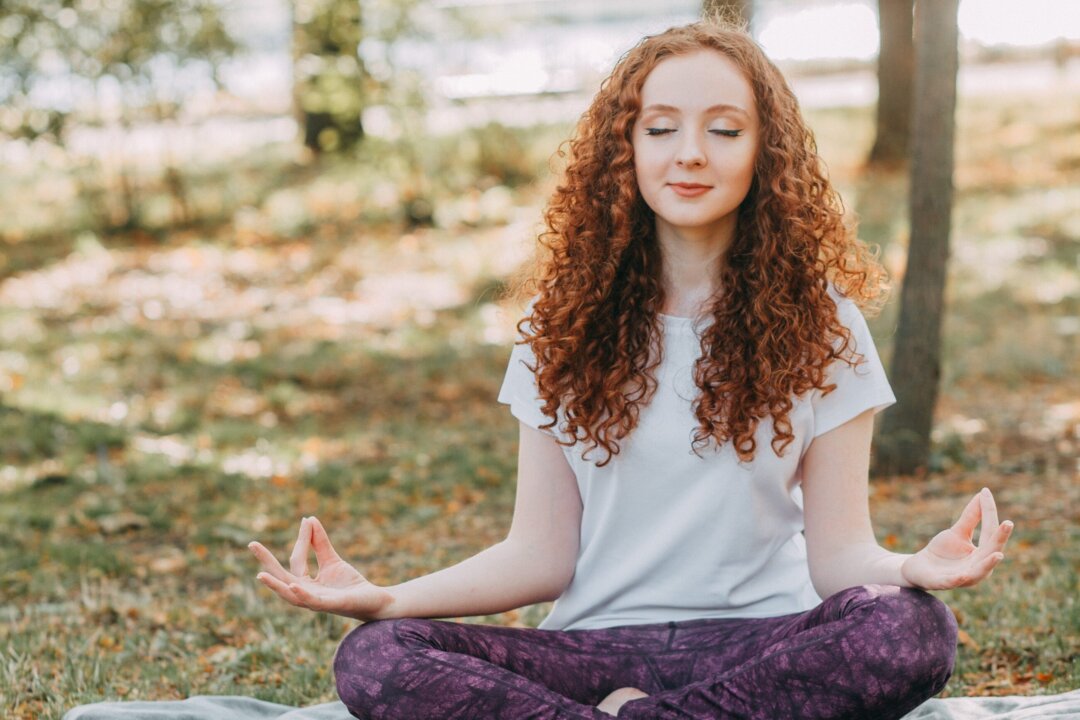 People who get severe stress-related gastrointestinal symptoms can likely benefit from mind-directed therapies like relaxation techniques, meditation, mindfulness, or cognitive behavioral therapy. (Natalie/Pexels)