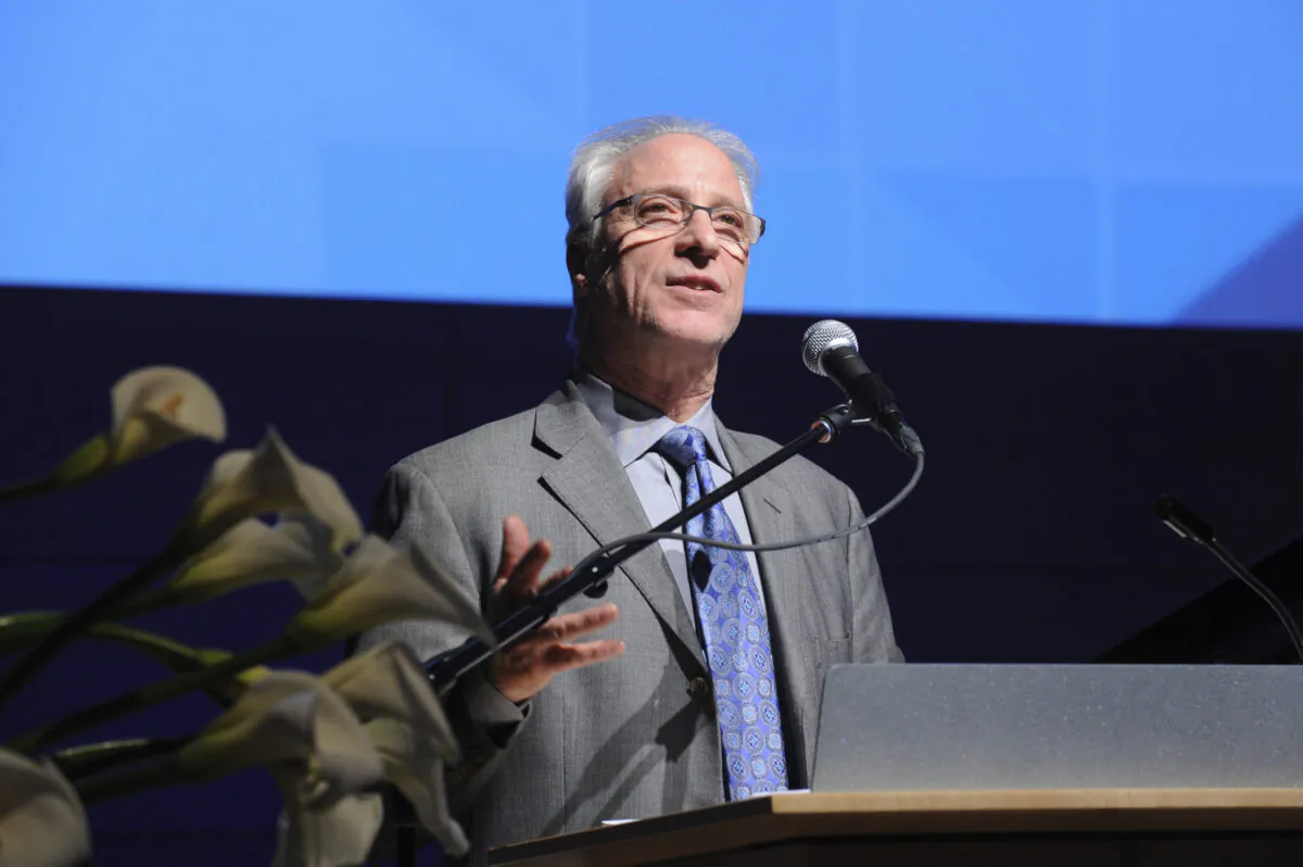 Robert LuPone, former director of The New School for Drama, speaks at a celebration marking the opening of The New School's University Center in New York on Jan. 23, 2014. (Diane Bondareff/Invision for The New School/AP Images)