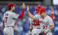 Ohtani Pitches 7 Crisp Innings, Angels Beat Blue Jays 2–0