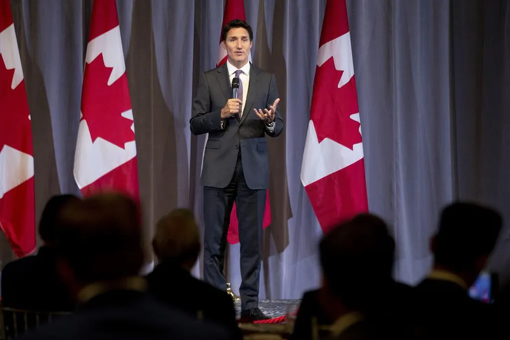 Prime Minister Justin Trudeau speaks a Liberal Party fundraising event in Mississauga, Ontario on Aug. 30, 2022. (The Canadian Press/Chris Young)