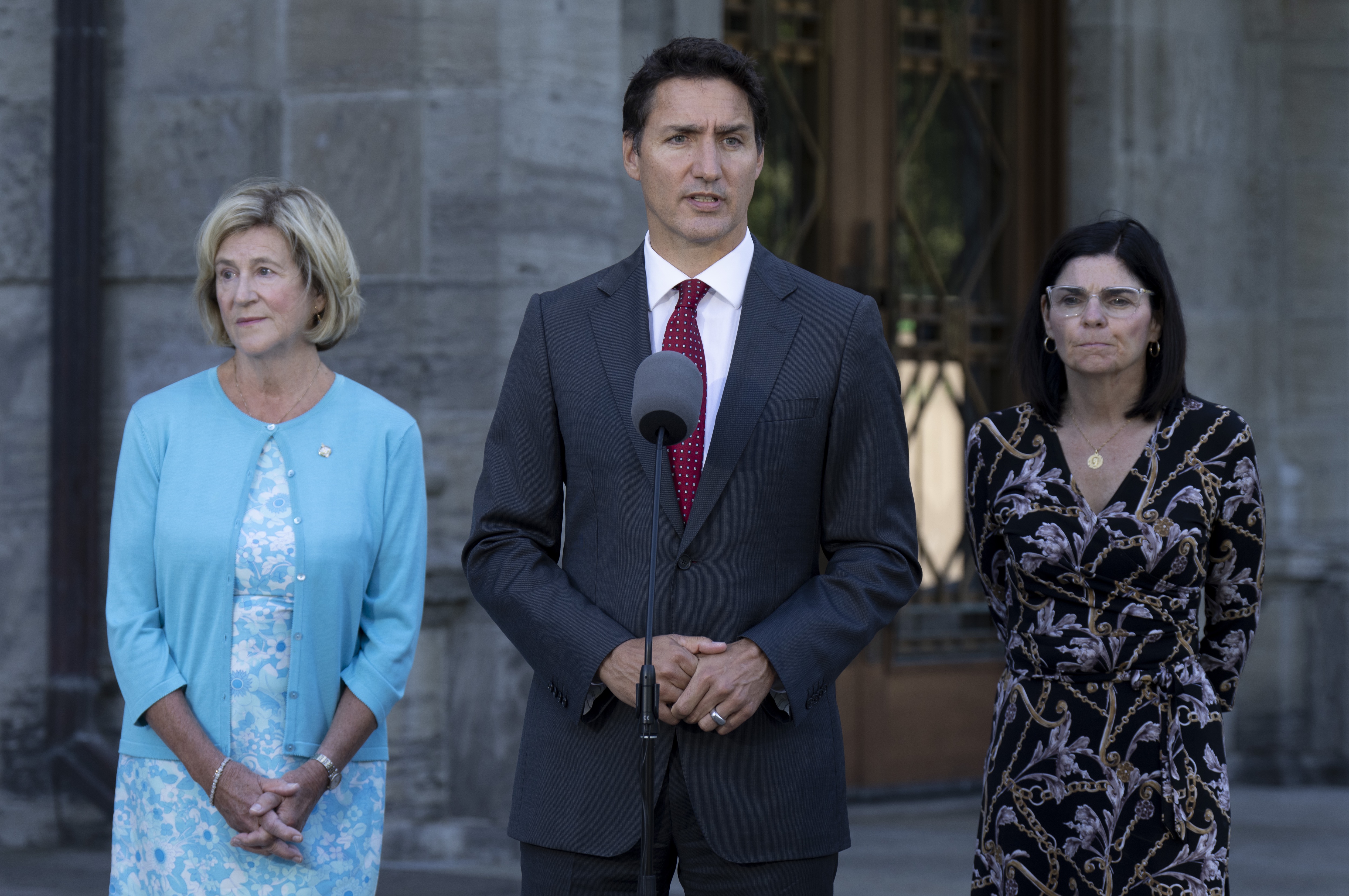 Trudeau Says Canada Should Avoid Becoming a 'Toxic Polarized Country' After Freeland Accosted in Alberta - Vimarsana News
