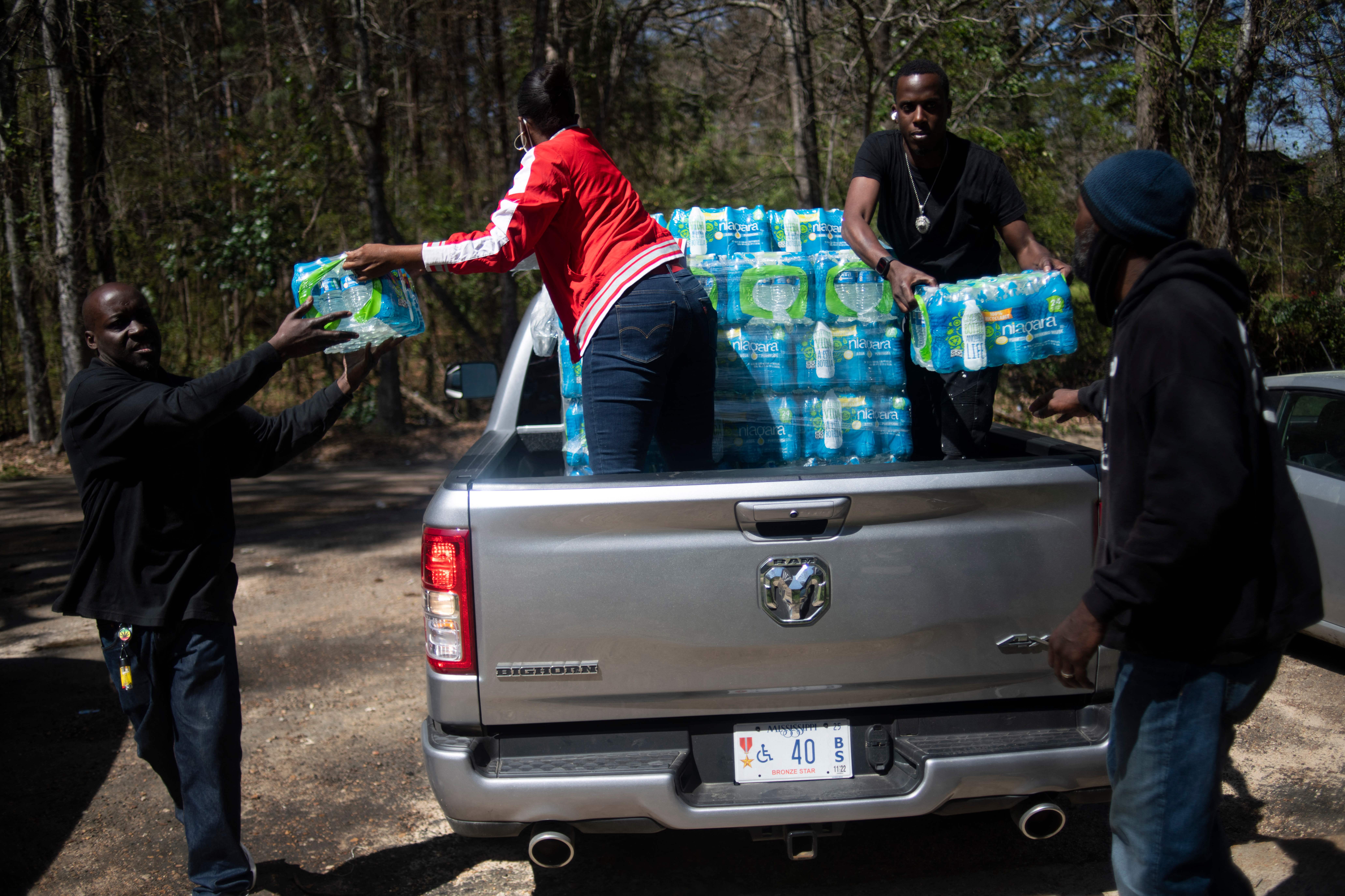 Mississippi Drinking Water Crisis; South Carolina House Approves Abortion Ban with Exceptions - Vimarsana News