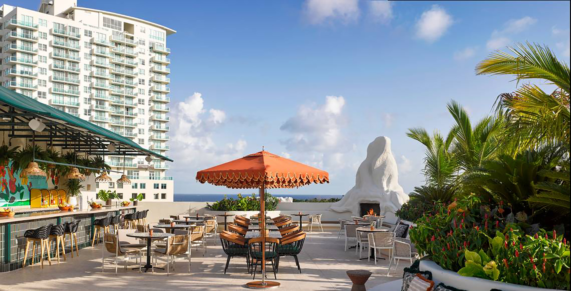 SipSip rooftop bar and restaurant at Mayfair House Hotel