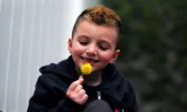 Your 5-Year-Old Boy Says He’s Really a Girl: What Do You Do?