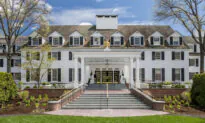 The Traditional Charms, Modern Comforts of Vermont’s Woodstock Inn