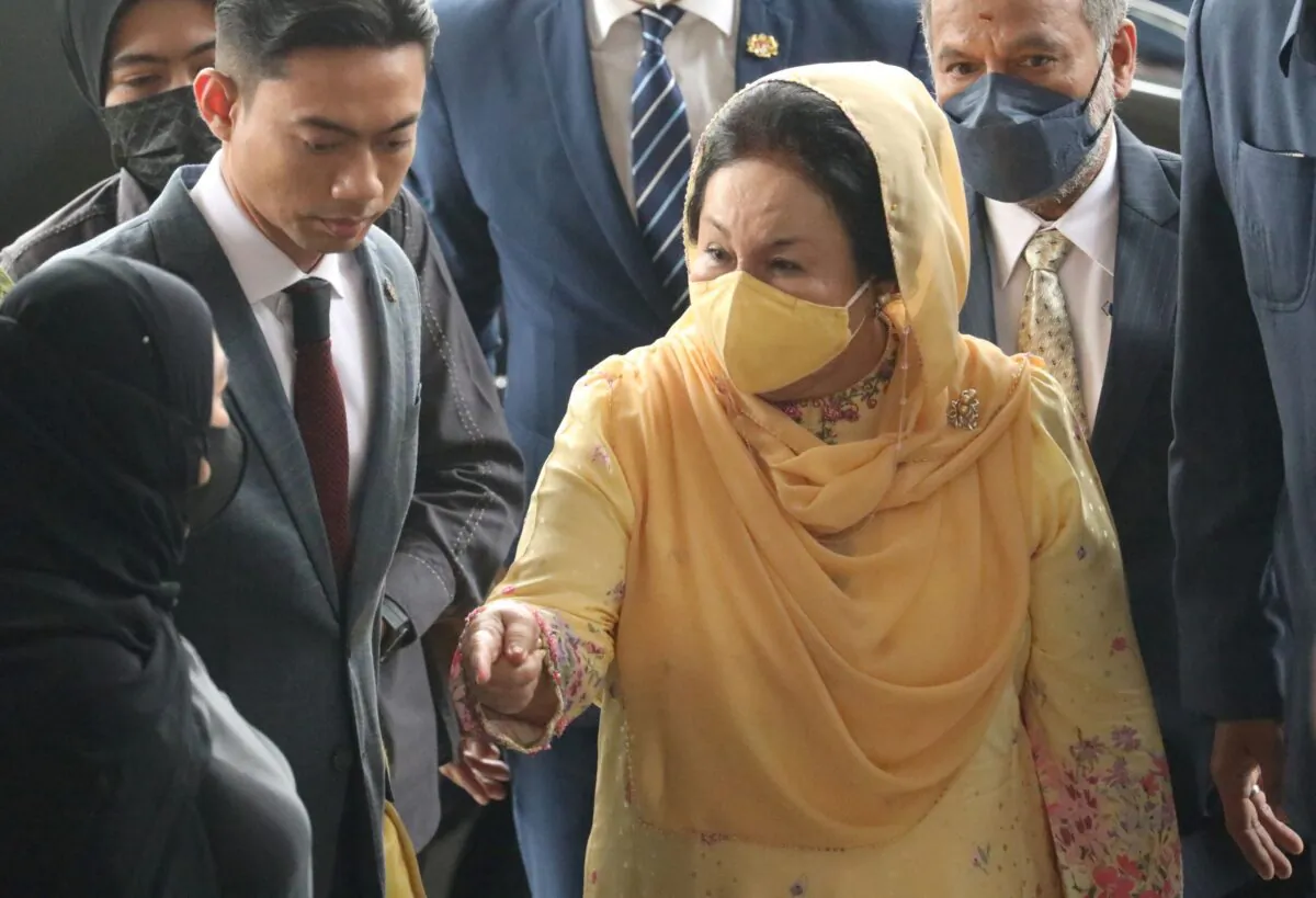 Rosmah Mansor, wife of former Malaysian Prime Minister Najib Razak, arrives at the Kuala Lumpur Court Complex to attend a verdict hearing in a corruption case against her, in Kuala Lumpur, Malaysia, on Sept. 1, 2022. (Hasnoor Hussain/Reuters)