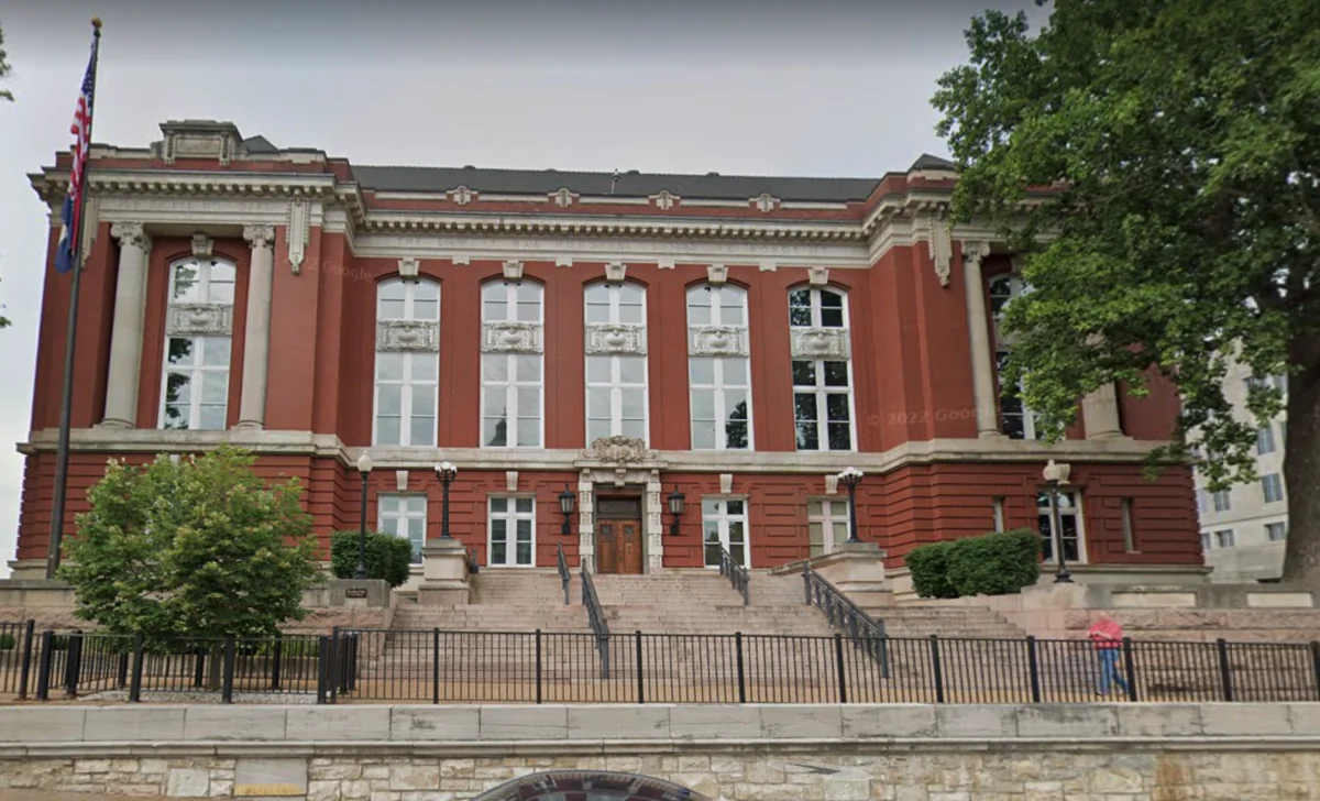 The Missouri Supreme Court in an undated file photograph. (Google Maps/Screenshot via The Epoch Times).