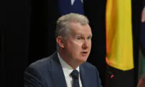 No ‘Magical Exemptions’ for Gig Worker Platforms, Says Minister