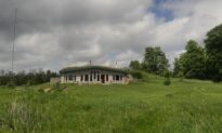 Going Off the Grid: A Family Shares the Joys, Challenges, and Lessons Learned From the Journey to Self-Sufficiency