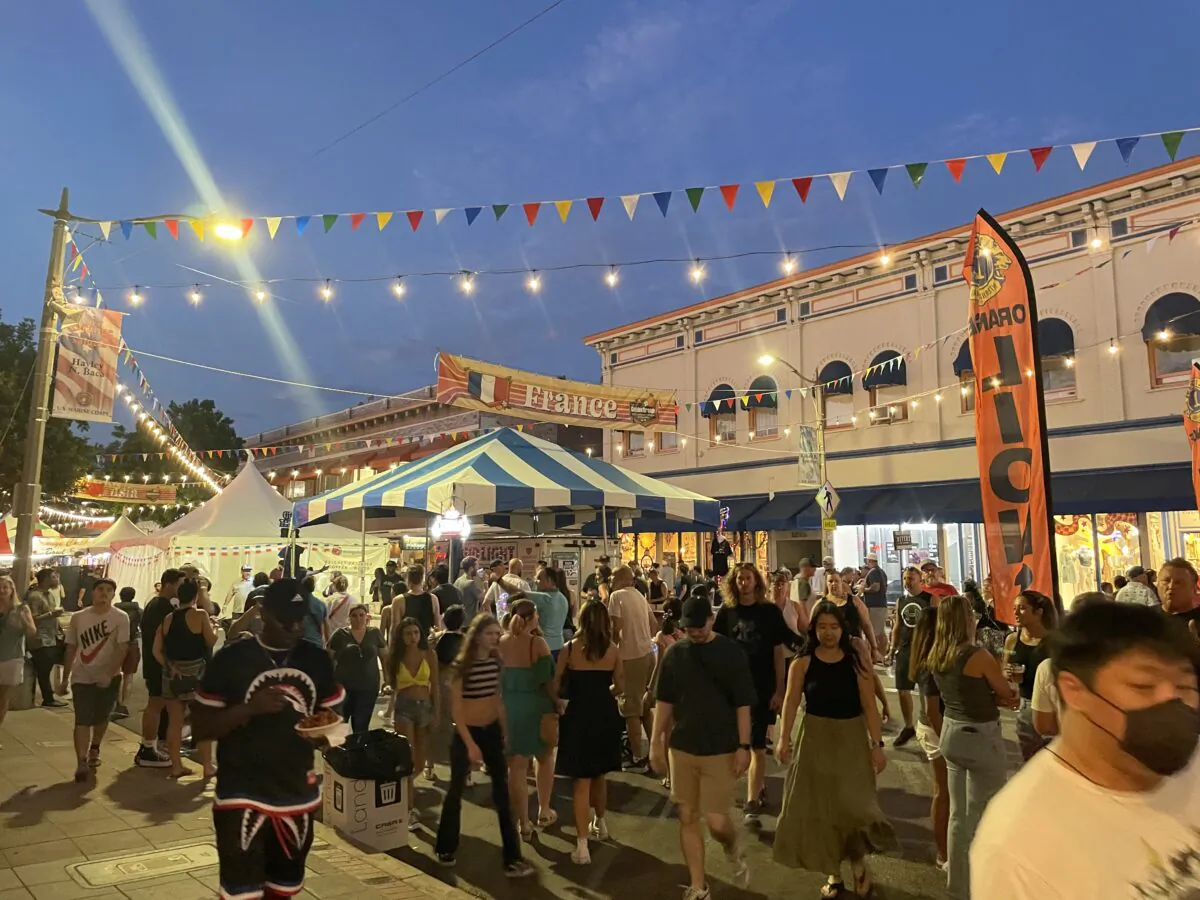 Crowds gather at the International Street Fair in Orange, Calif., Sept. 2, 2022. (Carol Cassis/The Epoch Times)