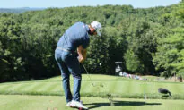 Wolff Makes an Ace and Leads LIV Golf Event Over Newcomers