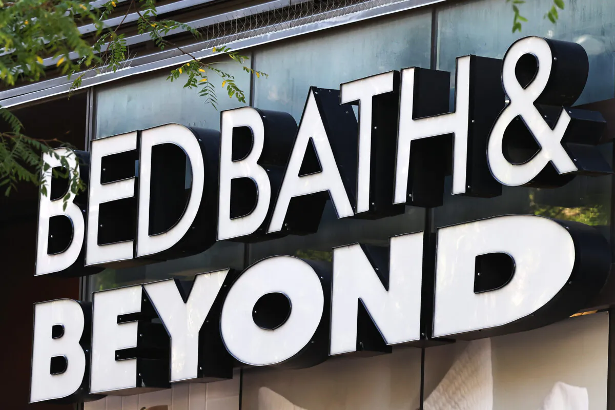 The Bed Bath & Beyond signage is seen in the Tribeca neighborhood in New York City on Oct. 1, 2021. (Michael M. Santiago/Getty Images)